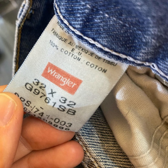 Vintage 90โs Stone Wash Wrangler Highwaisted Jeans Made In Mexico - Picture 4 of 4